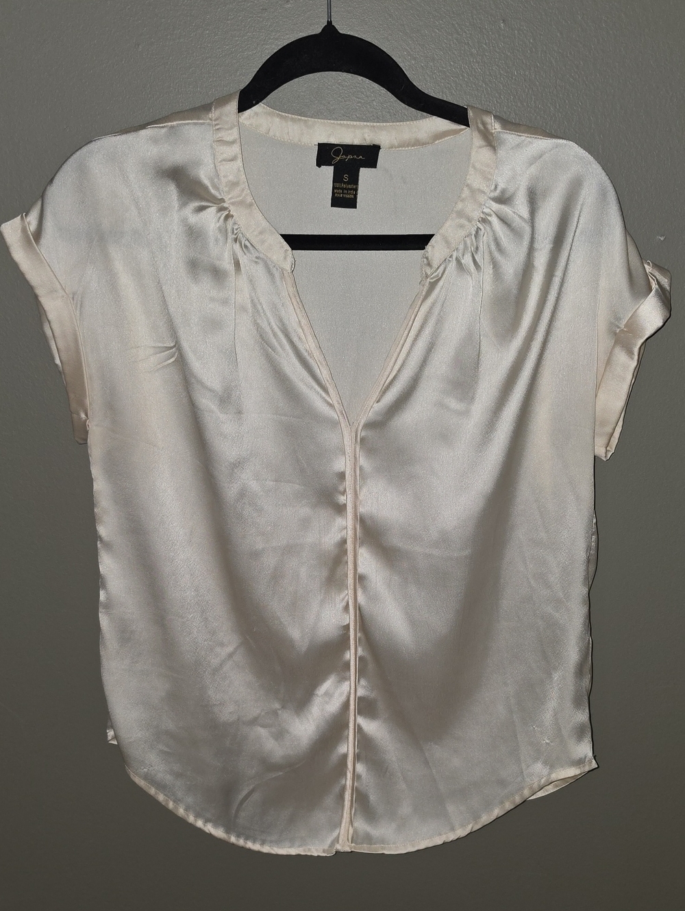 Joie Cream Satin Short-Sleeve Split V Blouse